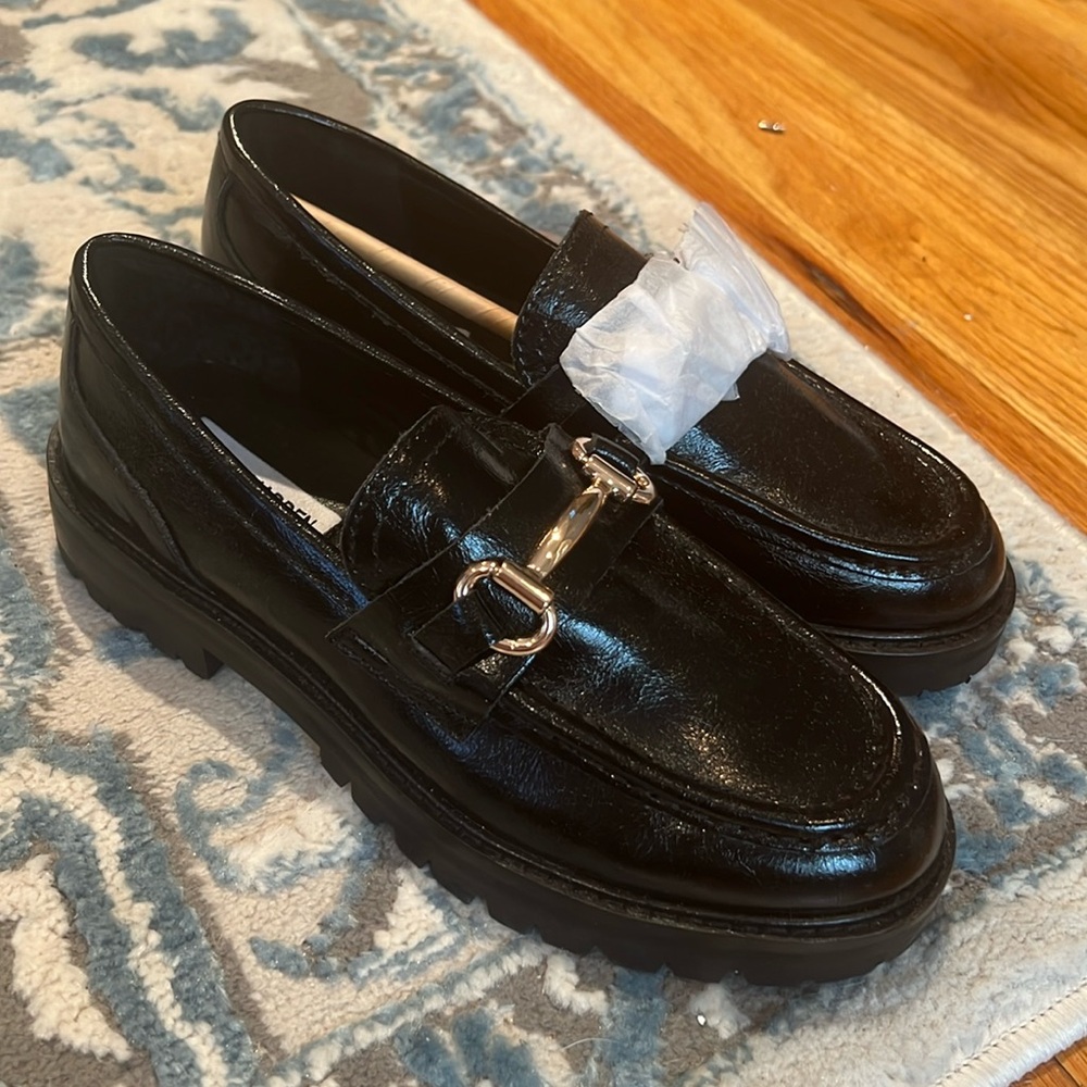 Steve Madden Mistor loafers . never worn